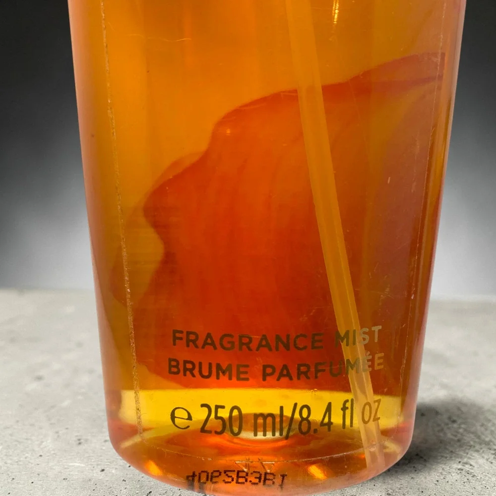 Vintage Victoria's Secret Amber Romance Fragrance Mist Spray 8.4 oz Original